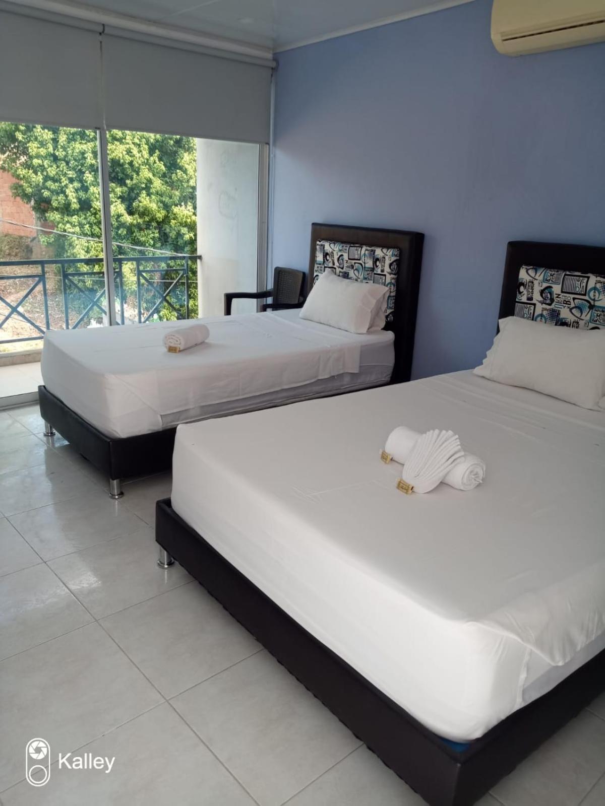 Okawango Hotel Girardot Exterior photo